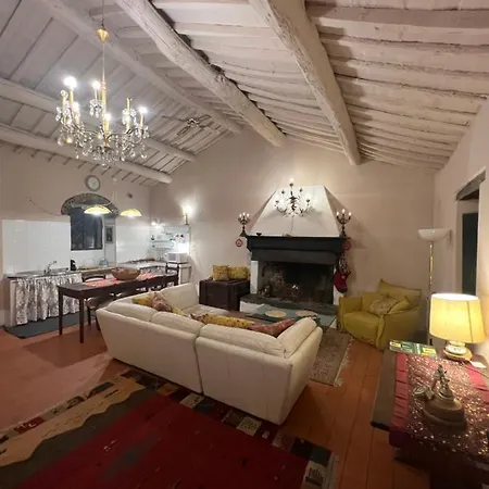 Laristocasa