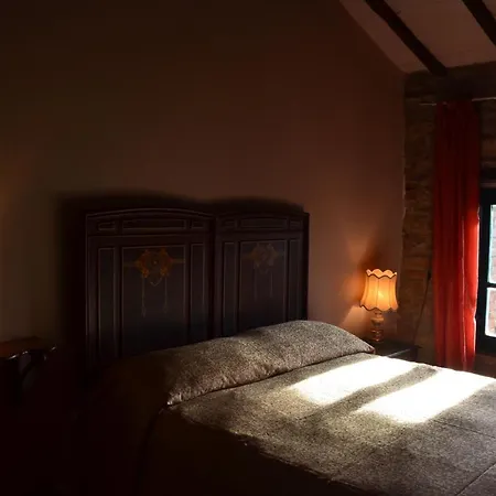 Bed & Breakfast Laristocasa Montanare