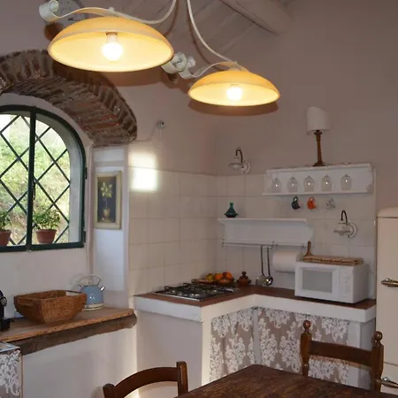 Laristocasa לינה וארוחת בוקר